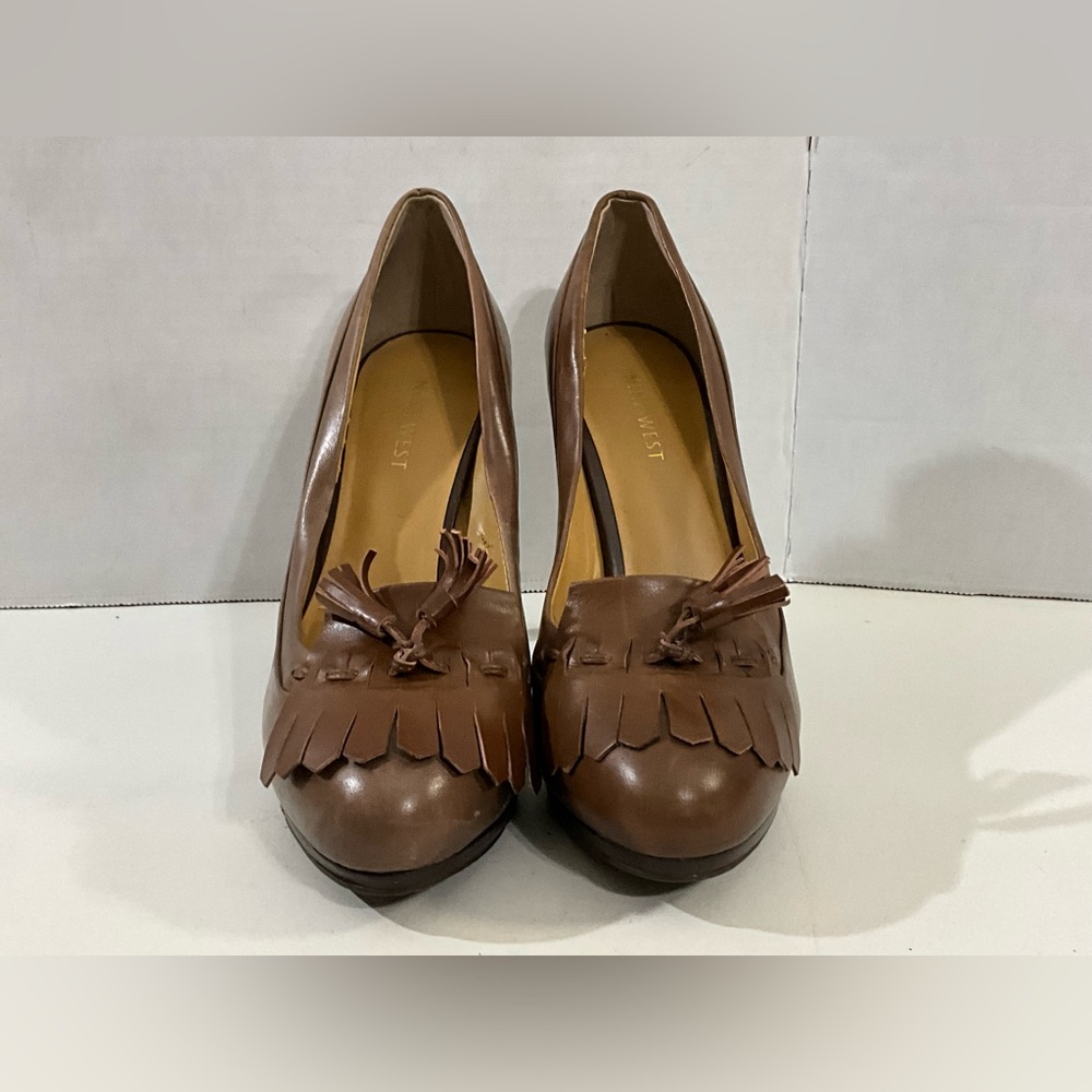 Nine West Brown Leather Heels with Tassel on Front Size 6M